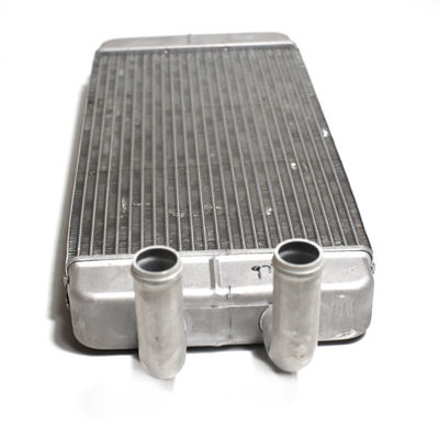 8102-00977 Réservoir d'eau de refroidissement de radiateur en aluminium pour Higer Autobus Parties OE NO. Remplacement