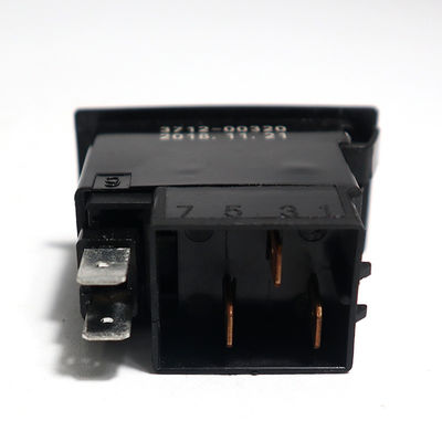 Numéro OE 3712-00320 Commutateur de commande lumineuse pour King Long Bus Parts JK982-210A