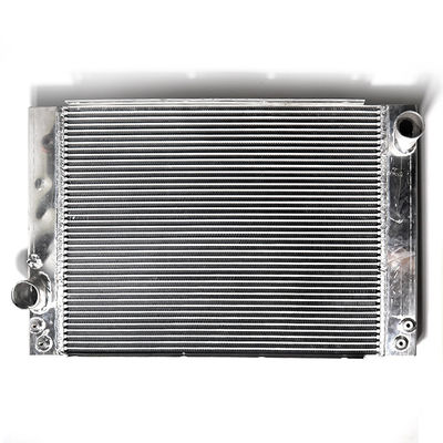Parties de bus Système de refroidissement Radiateur moteur 1301-04898 pour Higer Bus Année 2010-