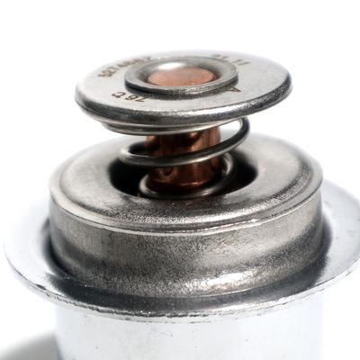 Parties de bus Moteur Thermostat pour bus King Long Résistance thermique supérieure