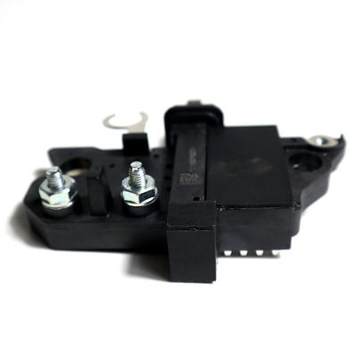 Régulateur de générateur de pièces de bus Golden Dragon avec taille OEM et OE NO. 3702-00429
