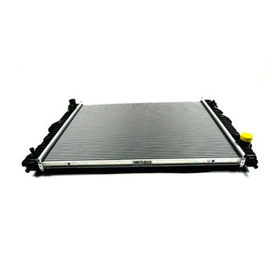 OE NO. F01F16 Pièces détachées automatiques radiateur Assy pour Chery Jetour x70 x90 Plus Dashing