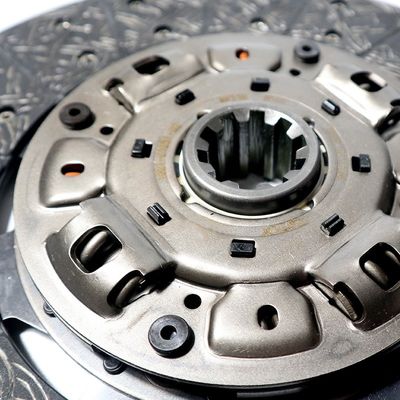 Disque entraîné par l'embrayage du bus pour le bus Higer Matériau lourd pour le bus Car Fitment King Long