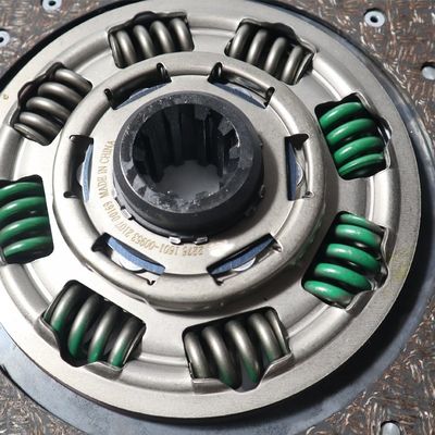 HAISEJINWEI 420MM Disque d'embrayage de bus 1601-00953 pour le bus Higer Kinglong