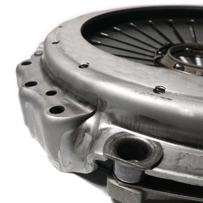 LINGTE Couverture de l'embrayage du bus 1601-00442 16LS601501 1601-00483 1601-00575 1601-00659 Fabriqué