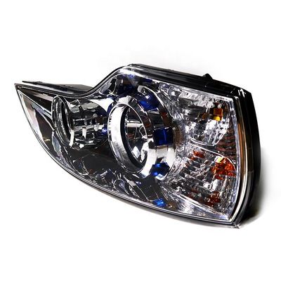 Le phare de bus 4121-00131 pour le bus Kinglong ZK6858H est fabriqué en matériel PC durable