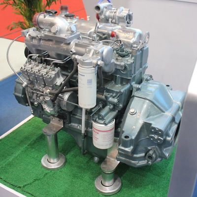Le bus YC6JA220-50 est équipé d'un moteur diesel de 6,87 litres de 220 ch.