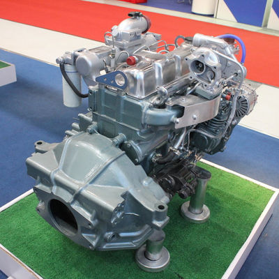 Le bus YC6JA220-50 est équipé d'un moteur diesel de 6,87 litres de 220 ch.