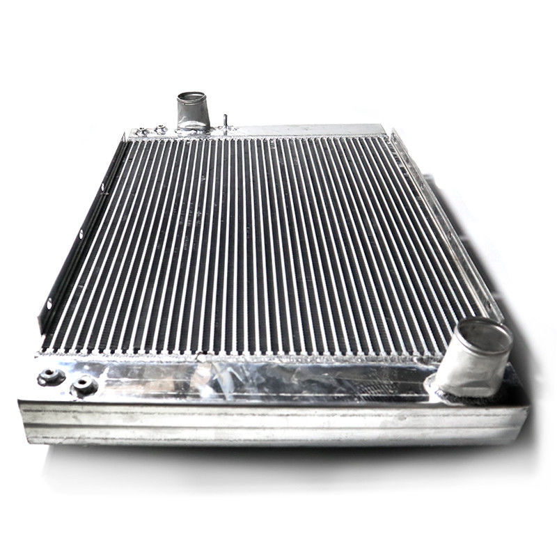 Parties de bus Système de refroidissement Radiateur moteur 1301-04898 pour Higer Bus Année 2010-